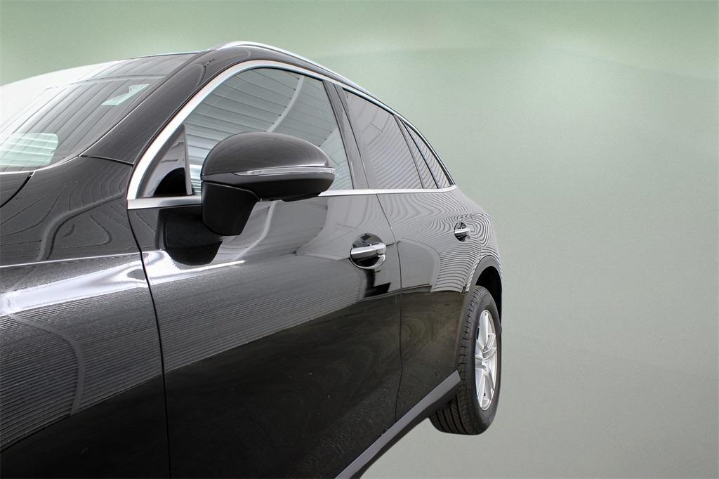 new 2025 Mercedes-Benz GLC 300 car, priced at $50,435