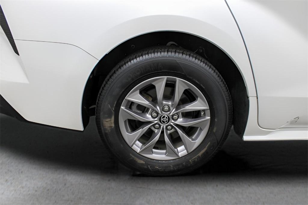 used 2021 Toyota Sienna car, priced at $34,989