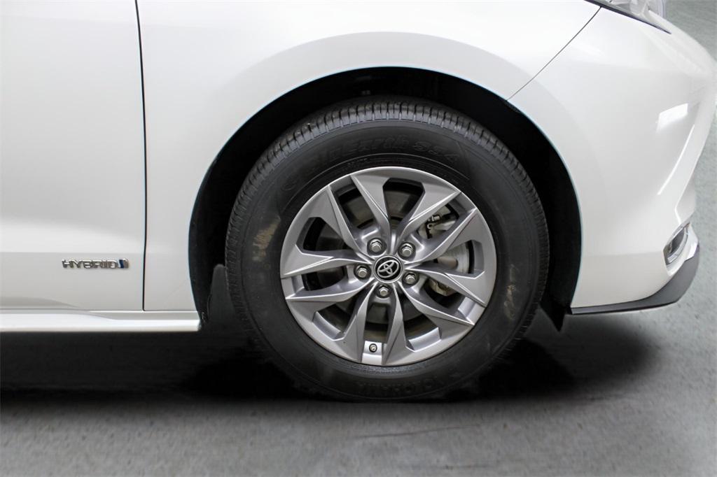 used 2021 Toyota Sienna car, priced at $34,989