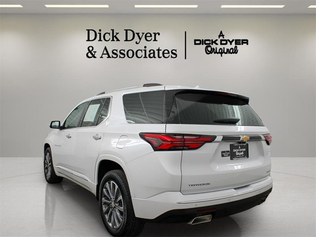 used 2023 Chevrolet Traverse car, priced at $37,989