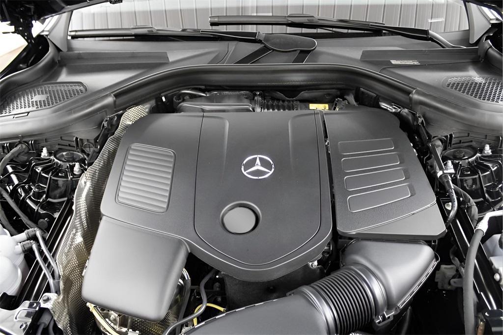 used 2025 Mercedes-Benz GLC 300 car, priced at $53,989
