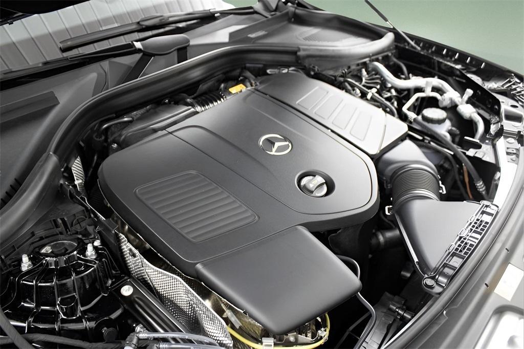 used 2025 Mercedes-Benz GLC 300 car, priced at $53,989
