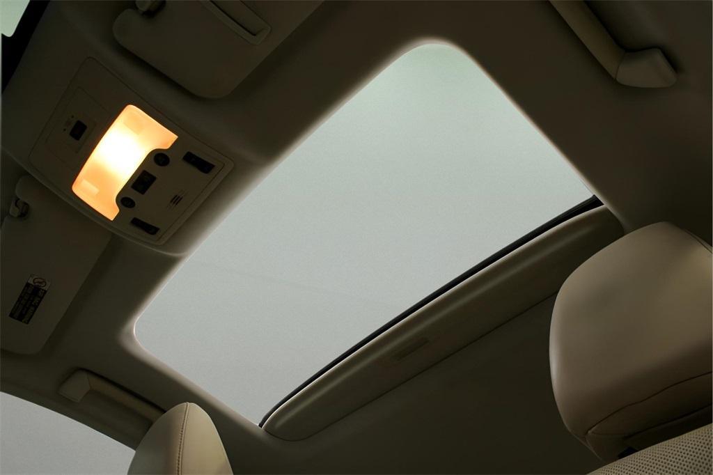 used 2013 Lexus ES 350 car, priced at $12,989