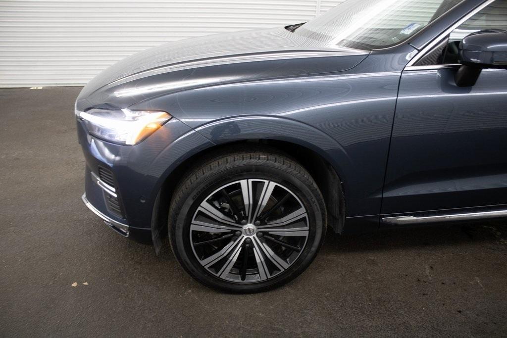 used 2022 Volvo XC60 car, priced at $38,989