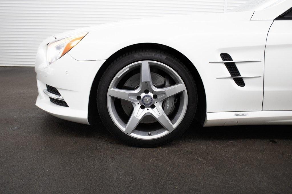 used 2014 Mercedes-Benz SL-Class car, priced at $32,989