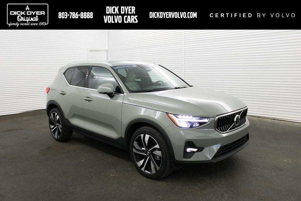 used 2023 Volvo XC40 car, priced at $36,989