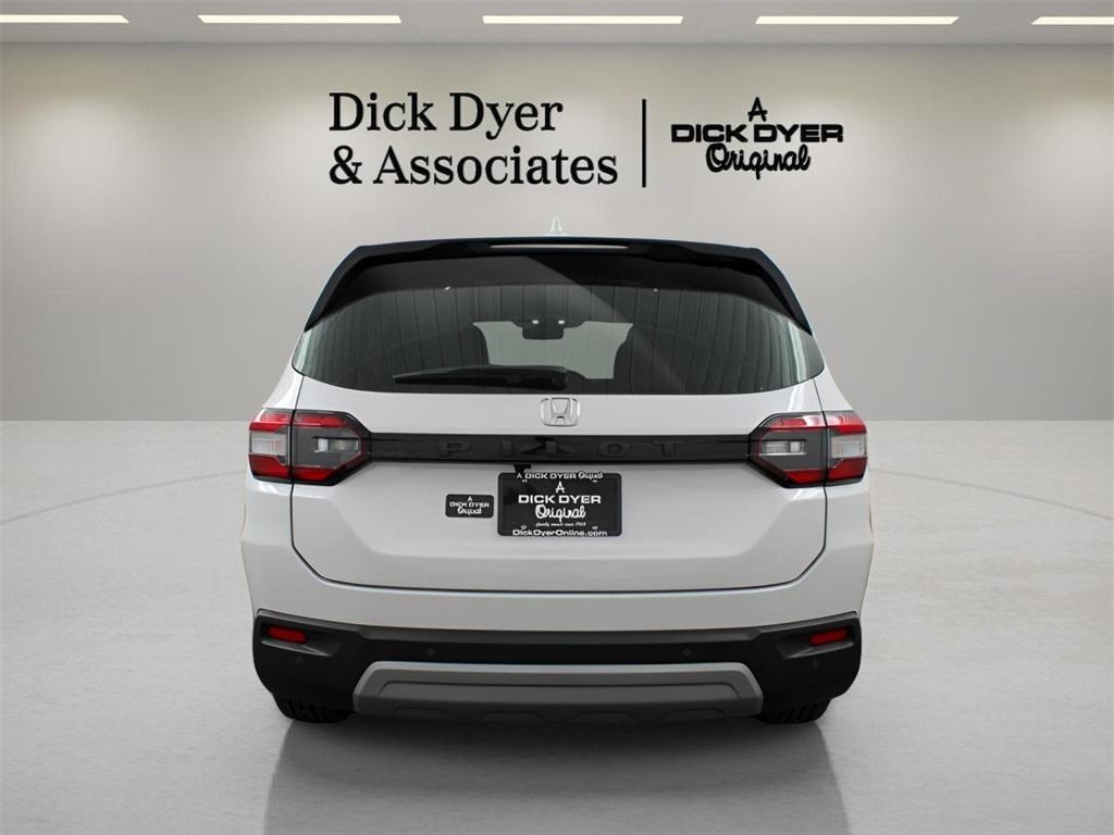 used 2024 Honda Pilot car, priced at $36,989