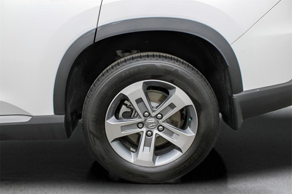 used 2024 Honda Pilot car, priced at $39,989