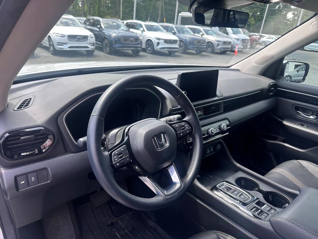 used 2024 Honda Pilot car, priced at $40,989