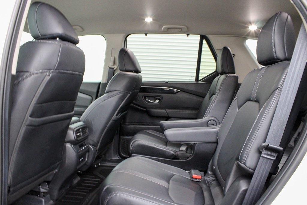 used 2024 Honda Pilot car, priced at $39,989