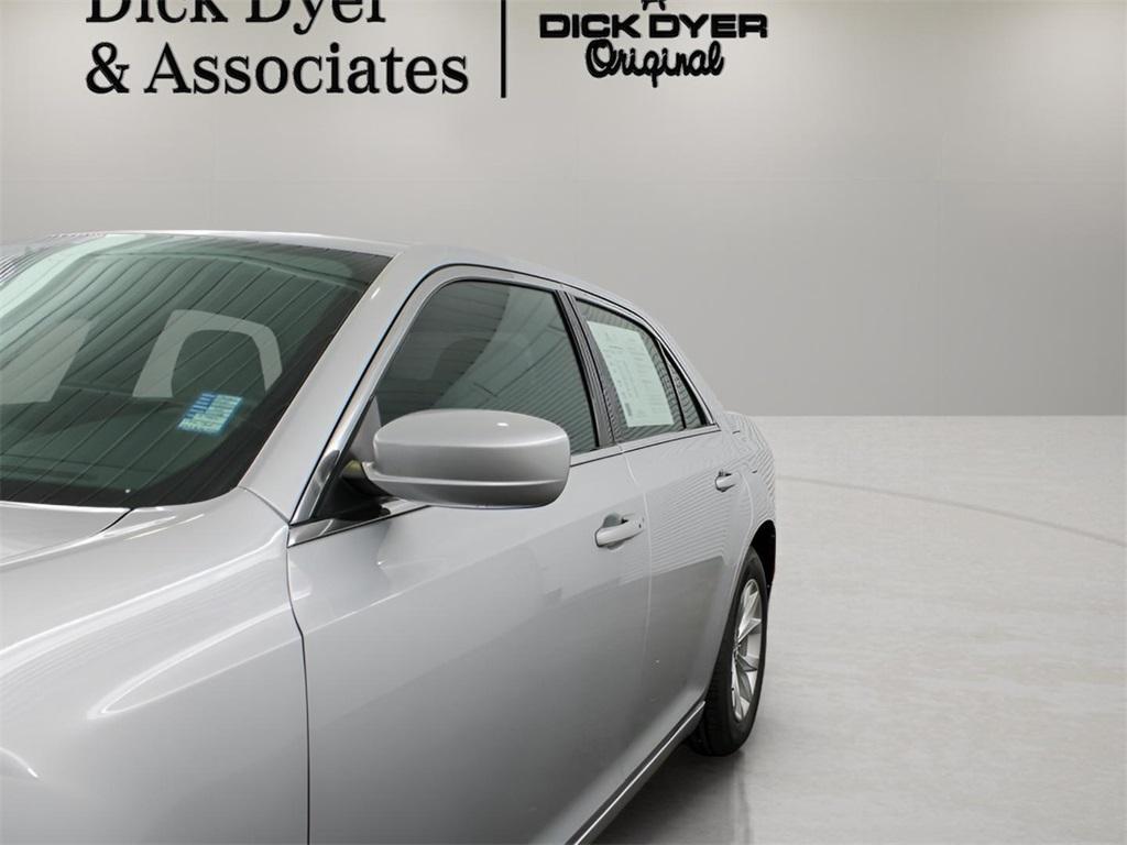 used 2020 Chrysler 300 car, priced at $20,989