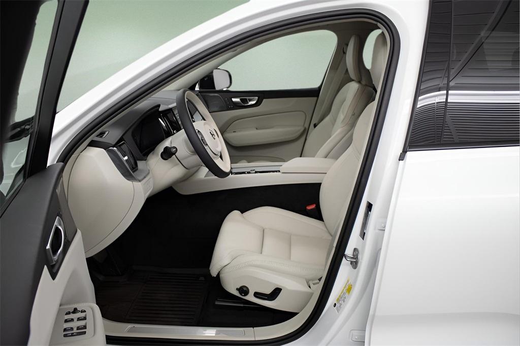 used 2024 Volvo XC60 Recharge Plug-In Hybrid car, priced at $59,989