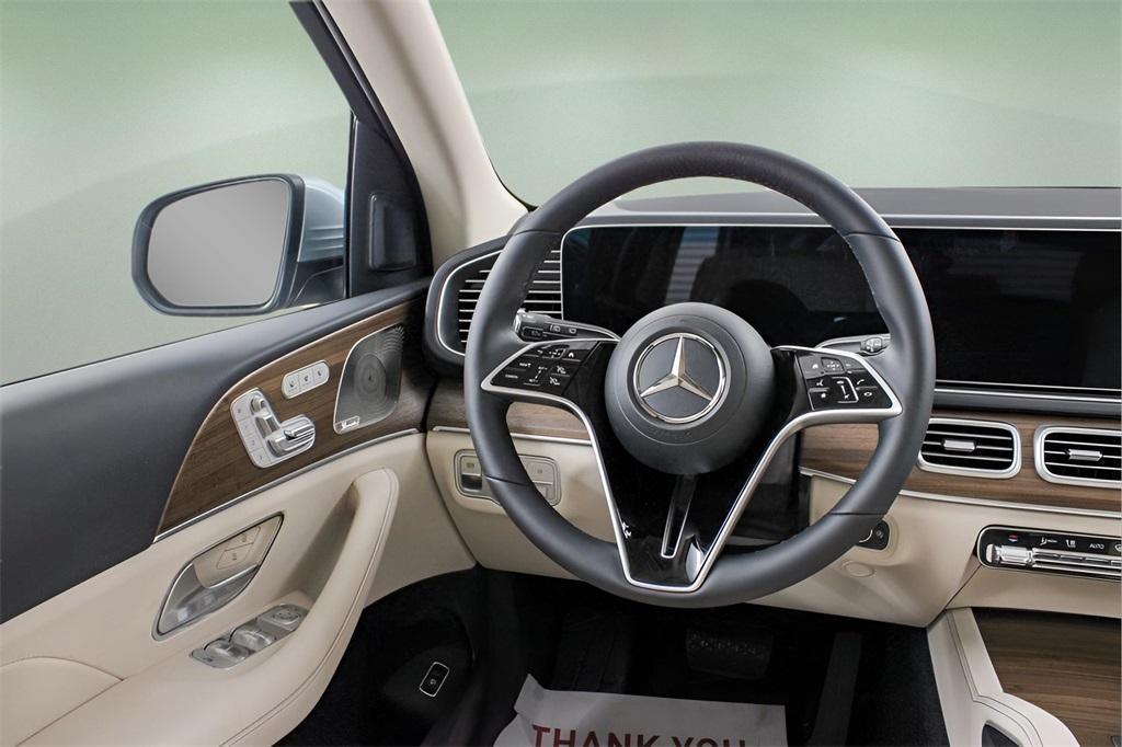 new 2025 Mercedes-Benz GLE 350 car, priced at $71,715