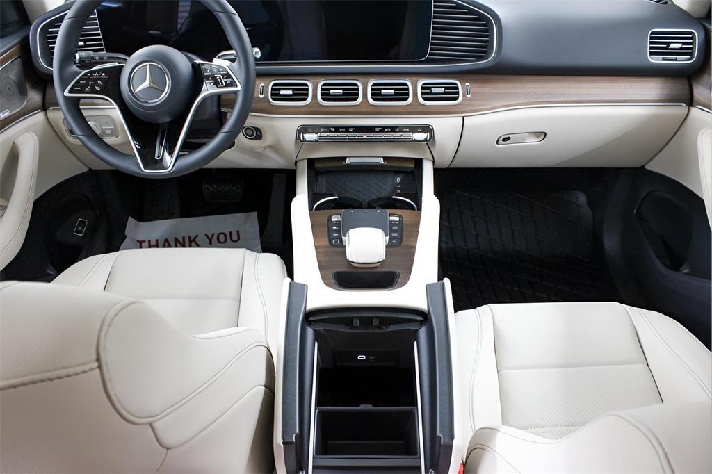 new 2025 Mercedes-Benz GLE 350 car, priced at $71,715