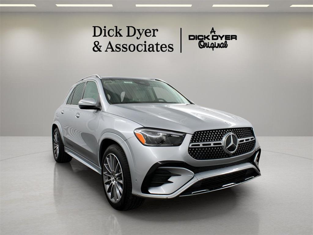 new 2025 Mercedes-Benz GLE 350 car, priced at $71,715