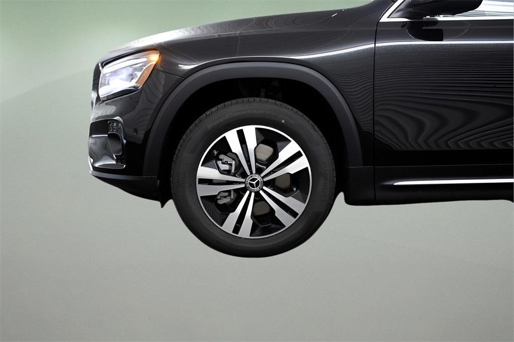new 2025 Mercedes-Benz GLB 250 car, priced at $52,760