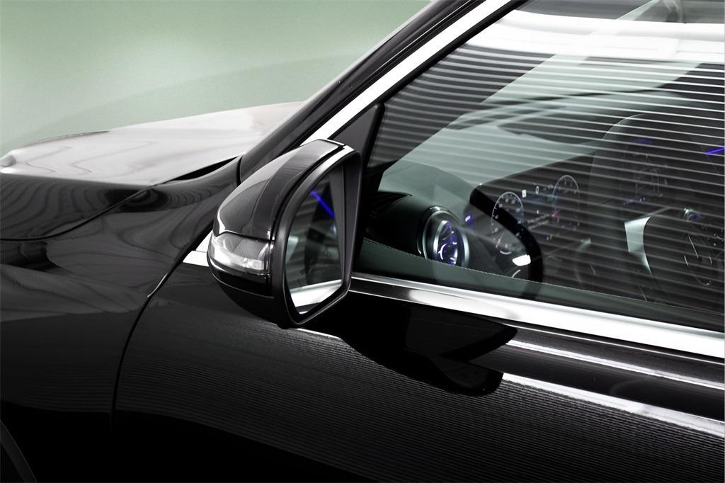 new 2025 Mercedes-Benz GLB 250 car, priced at $52,760