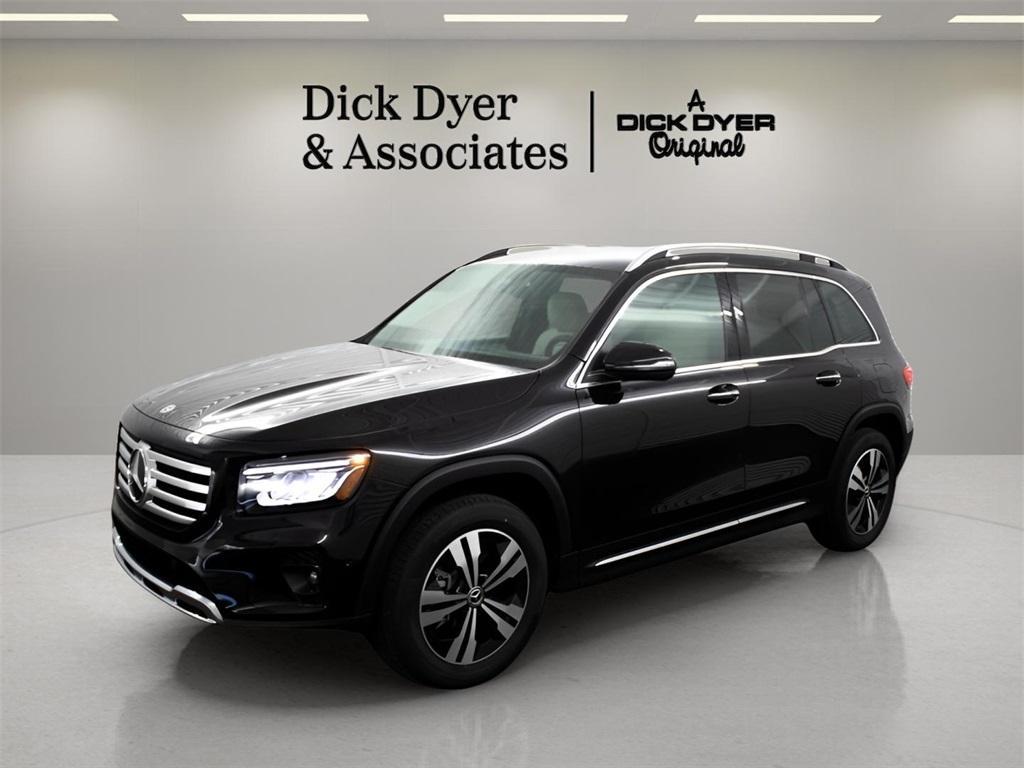 new 2025 Mercedes-Benz GLB 250 car, priced at $52,760
