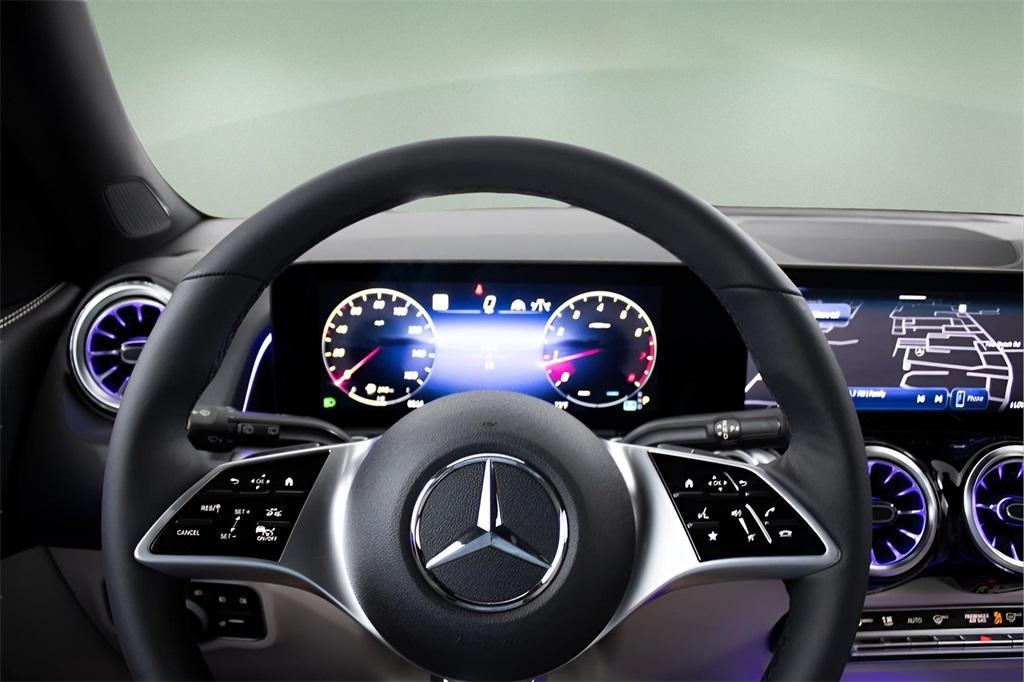 new 2025 Mercedes-Benz GLB 250 car, priced at $52,760