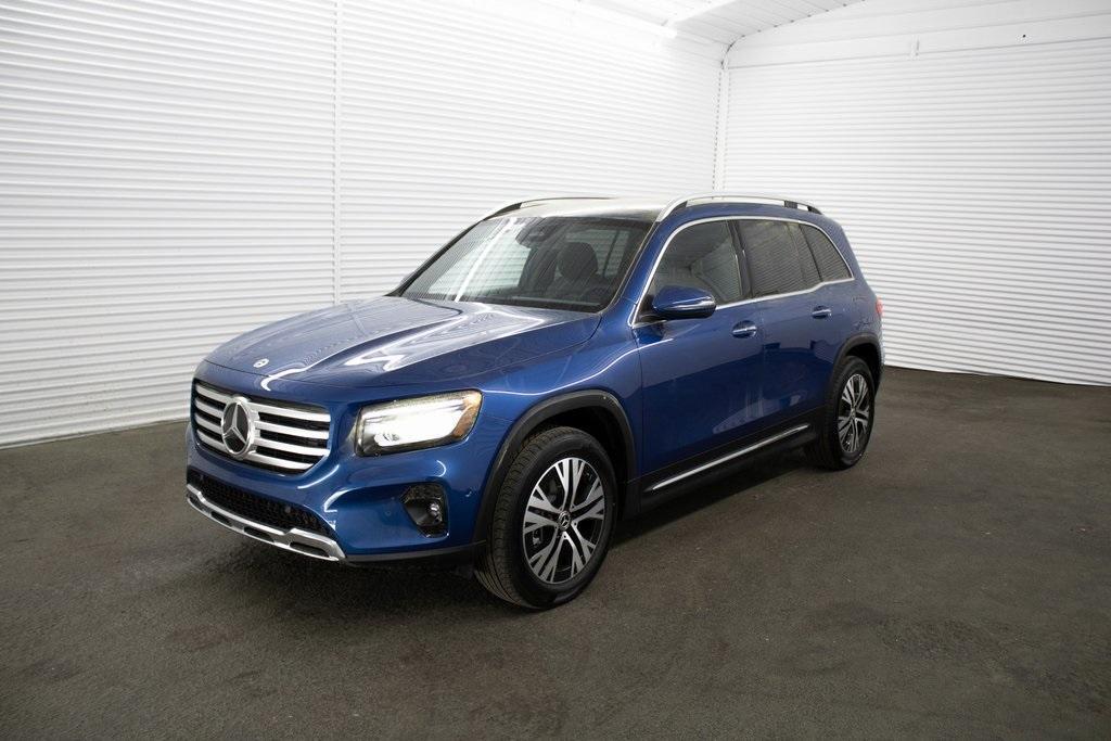 new 2024 Mercedes-Benz GLB 250 car, priced at $51,915