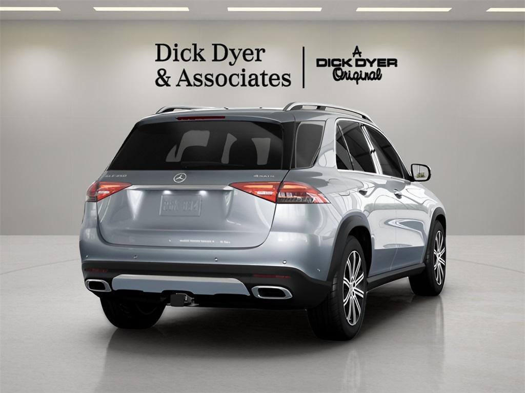 new 2025 Mercedes-Benz GLE 450 car, priced at $75,795