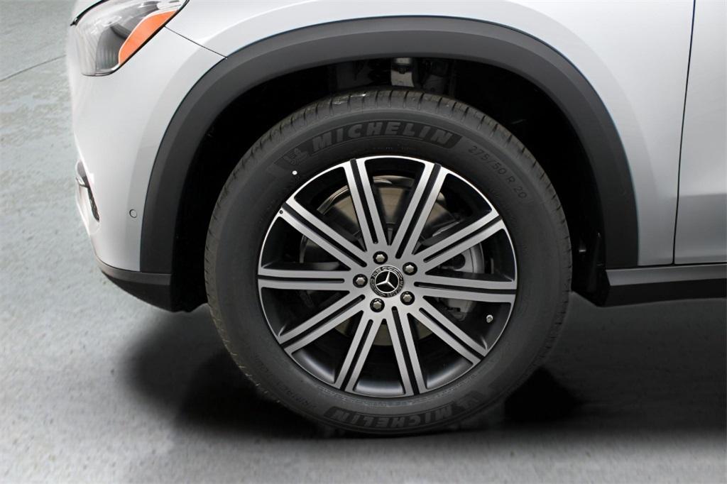 new 2025 Mercedes-Benz GLE 450 car, priced at $75,795