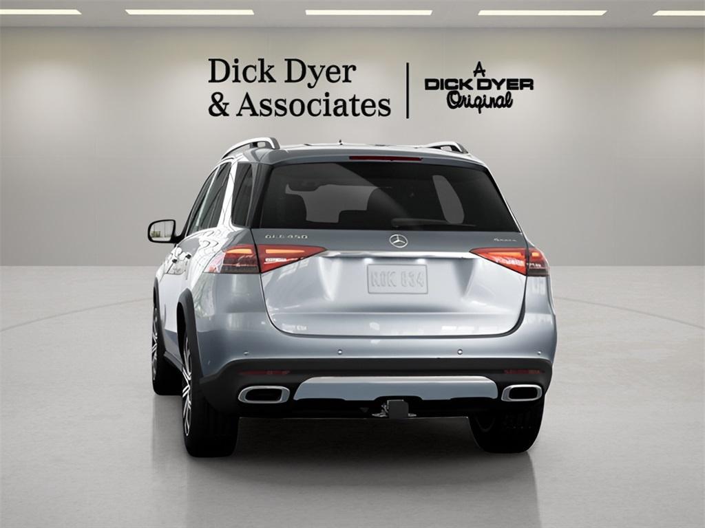 new 2025 Mercedes-Benz GLE 450 car, priced at $75,795