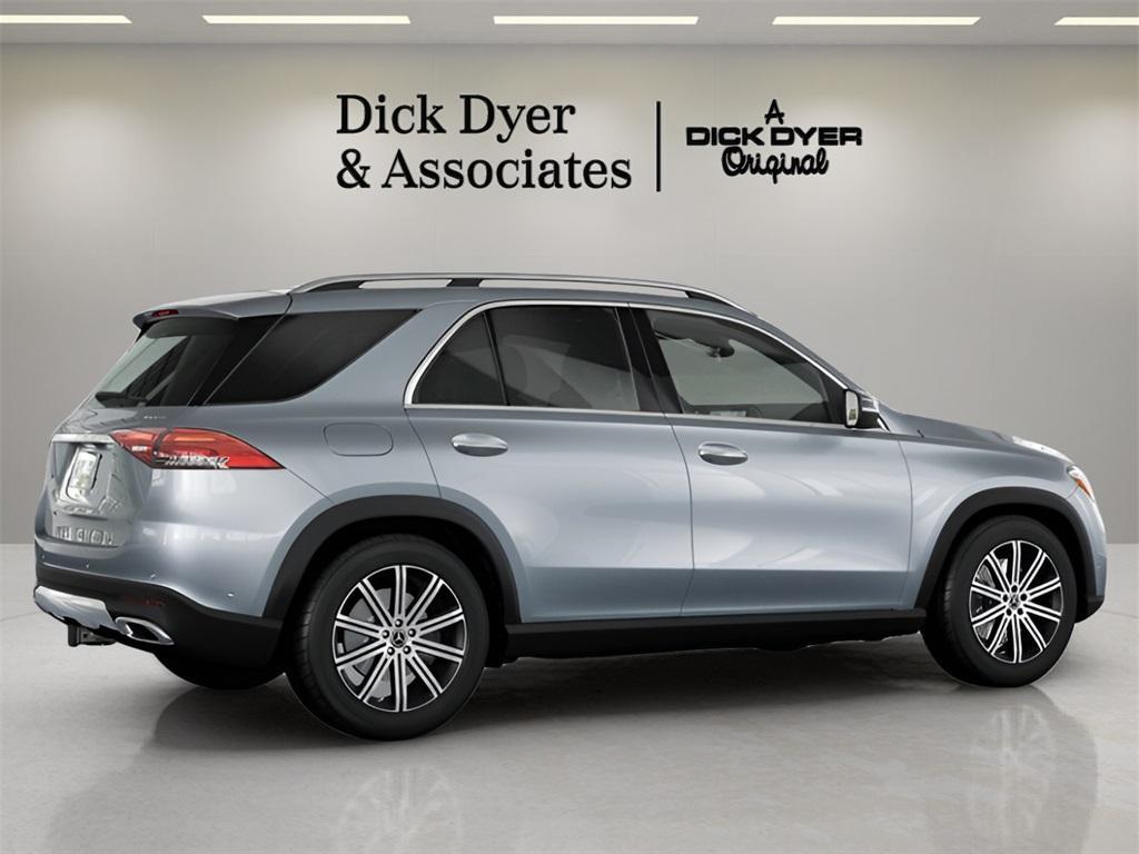 new 2025 Mercedes-Benz GLE 450 car, priced at $75,795