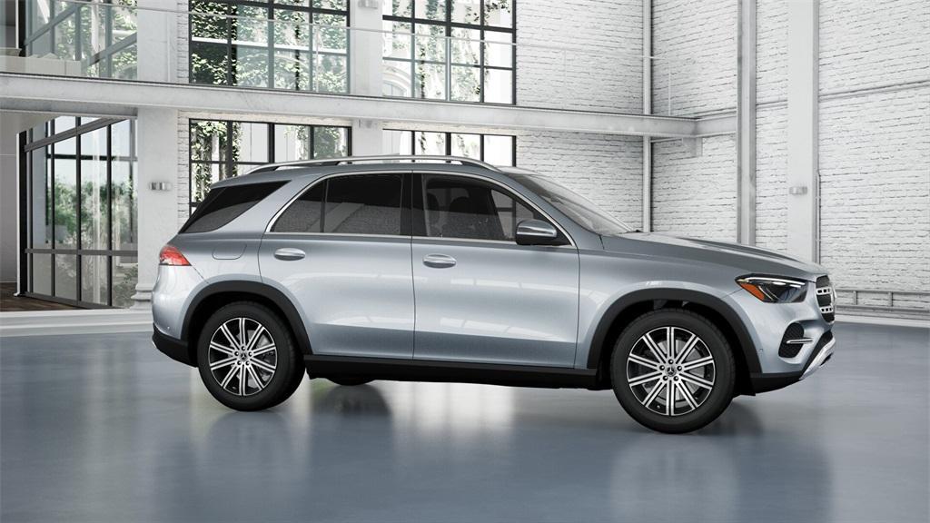 new 2025 Mercedes-Benz GLE 450 car, priced at $75,795