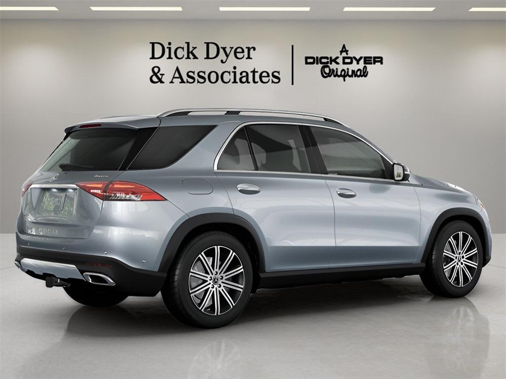 new 2025 Mercedes-Benz GLE 450 car, priced at $75,795