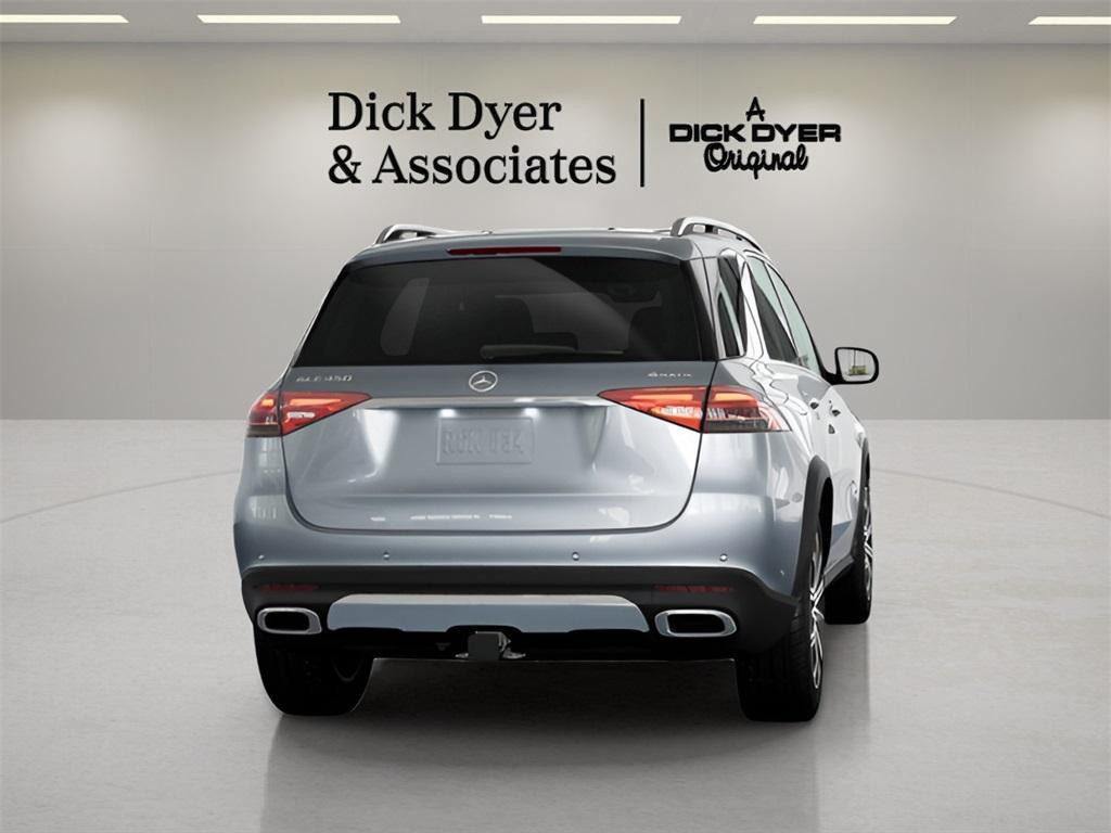 new 2025 Mercedes-Benz GLE 450 car, priced at $75,795