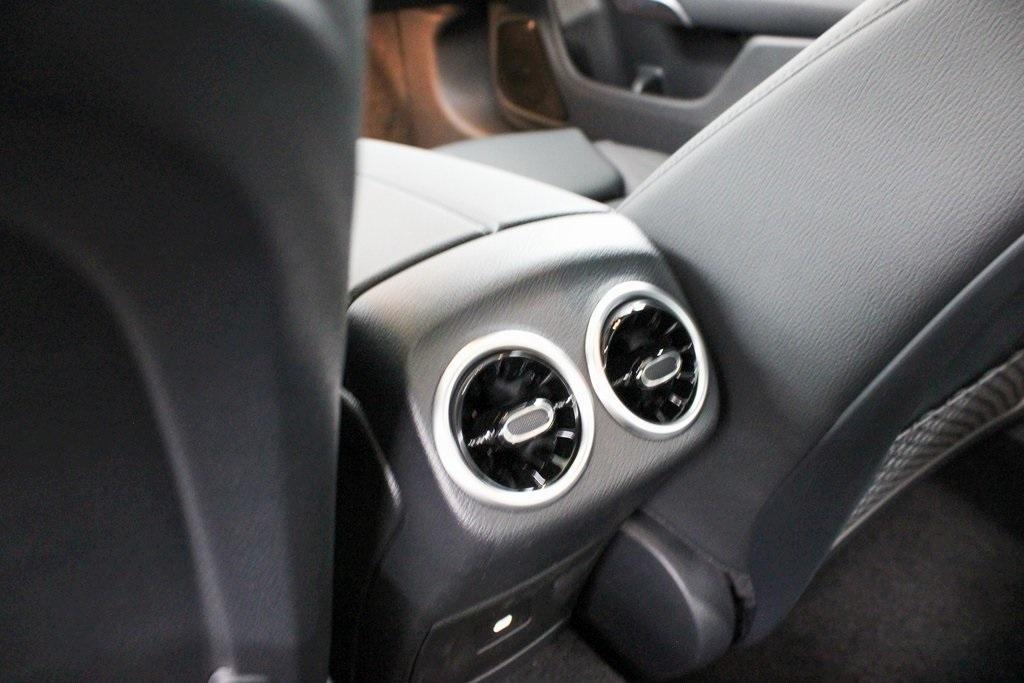 new 2025 Mercedes-Benz CLA 250 car, priced at $49,595