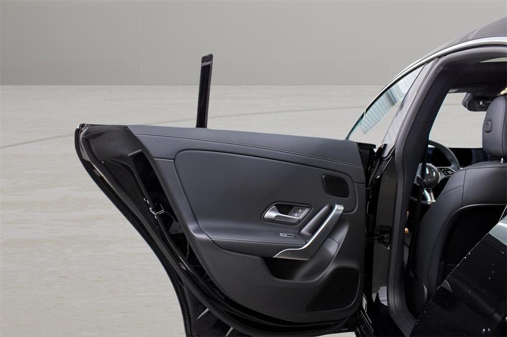 new 2025 Mercedes-Benz CLA 250 car, priced at $49,595