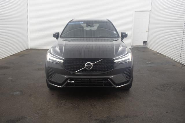 used 2022 Volvo XC60 Recharge Plug-In Hybrid car, priced at $37,989