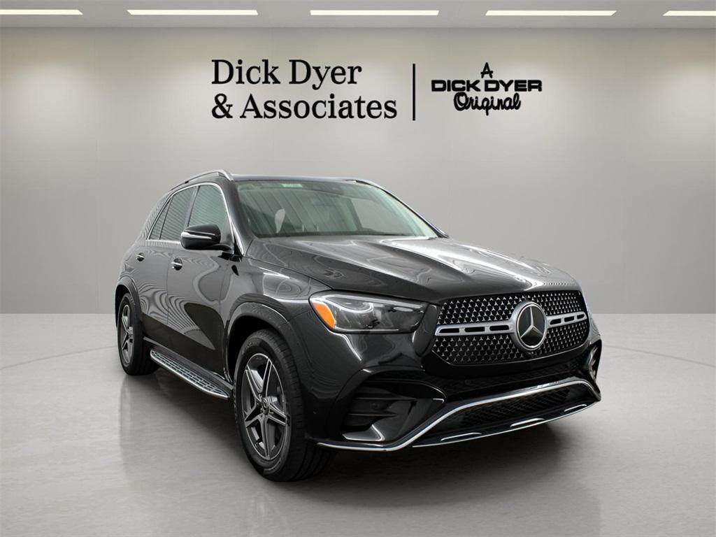 new 2025 Mercedes-Benz GLE 350 car, priced at $72,685