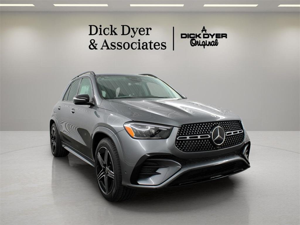 new 2025 Mercedes-Benz GLE 350 car, priced at $75,325