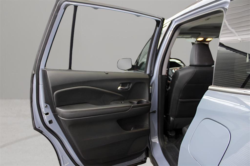 used 2022 Honda Pilot car, priced at $31,489