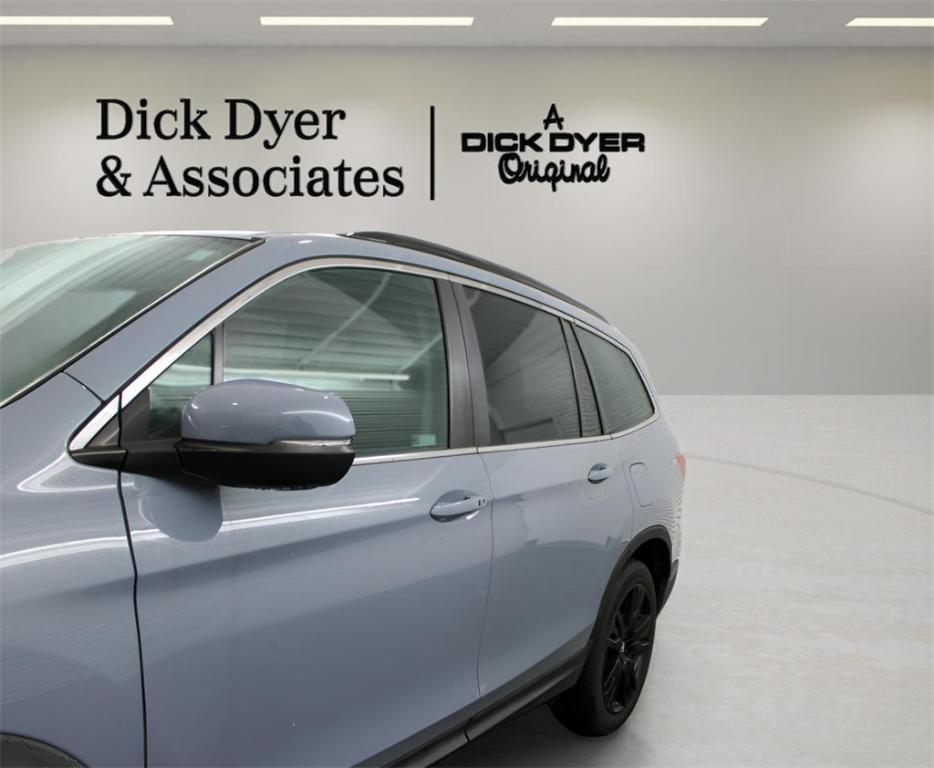 used 2022 Honda Pilot car, priced at $31,489