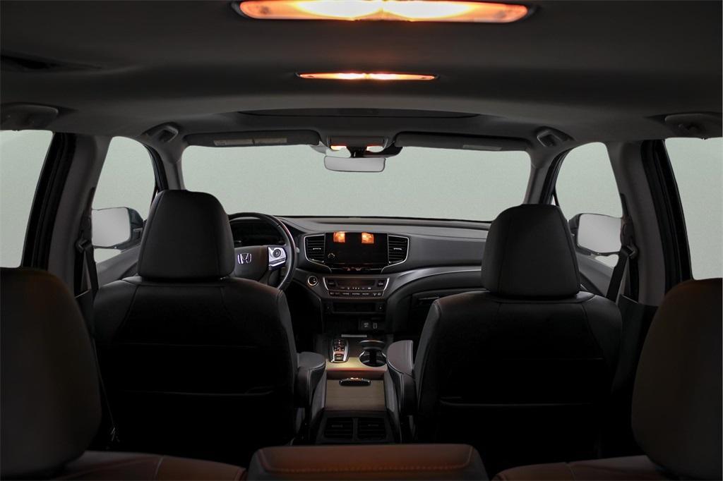 used 2022 Honda Pilot car, priced at $31,489