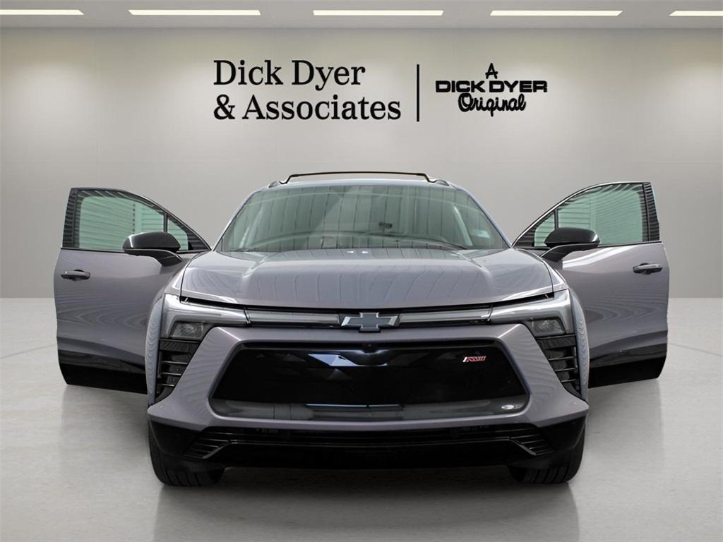 used 2024 Chevrolet Blazer EV car, priced at $32,989