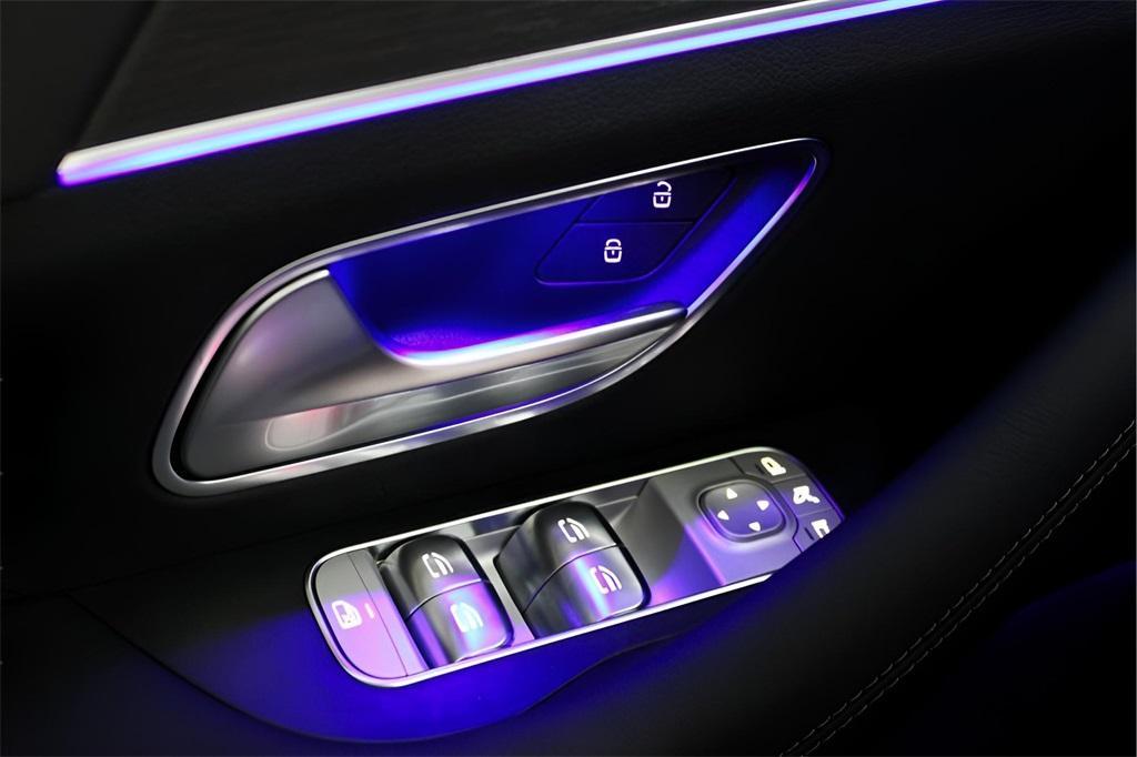 new 2025 Mercedes-Benz GLS 450 car, priced at $95,865