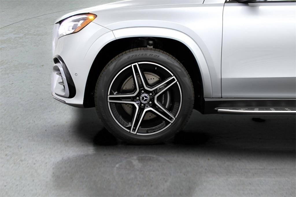 new 2025 Mercedes-Benz GLS 450 car, priced at $95,865