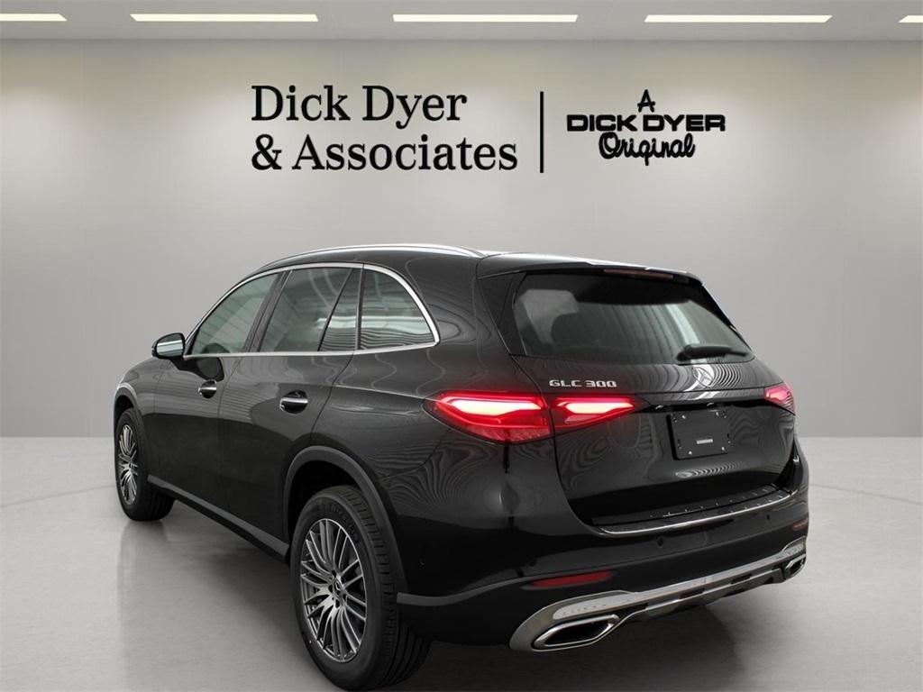 new 2025 Mercedes-Benz GLC 300 car, priced at $57,665