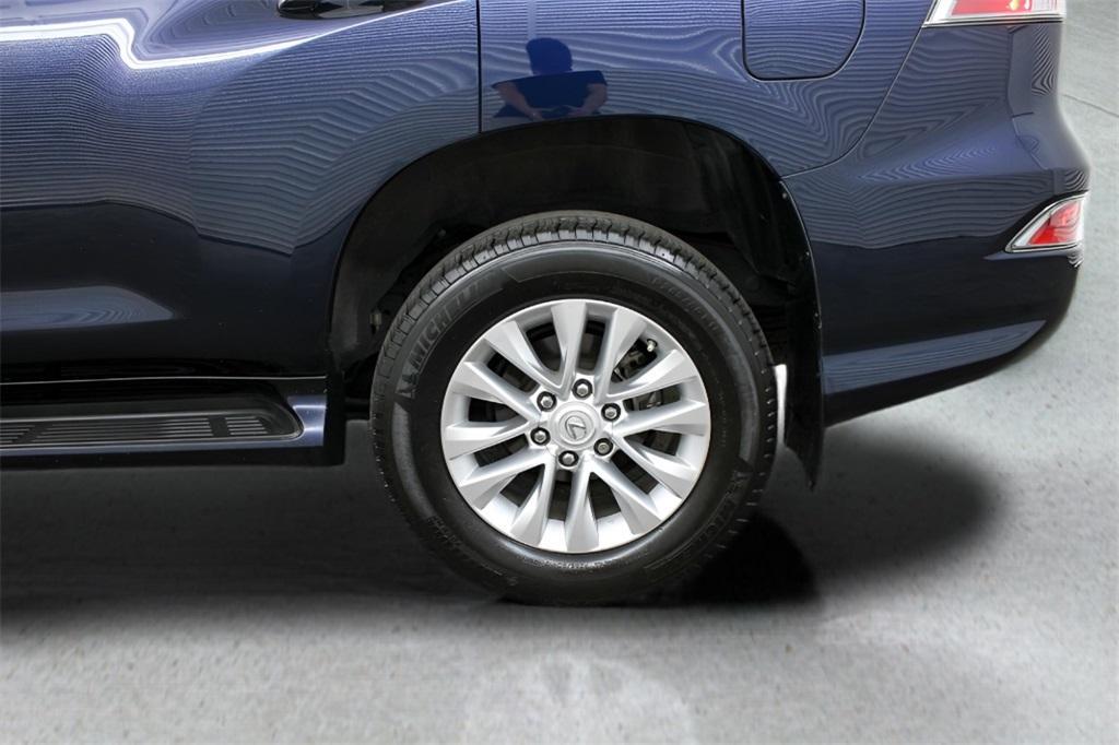 used 2023 Lexus GX 460 car, priced at $57,989