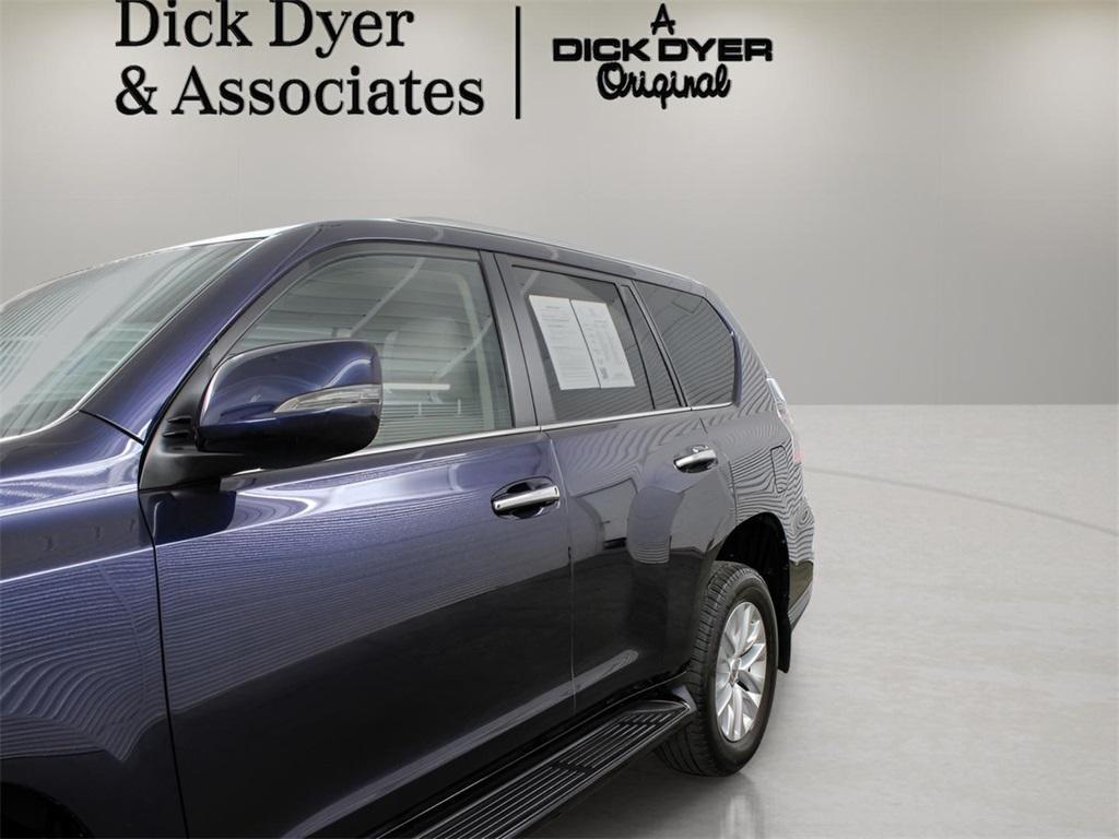 used 2023 Lexus GX 460 car, priced at $57,989