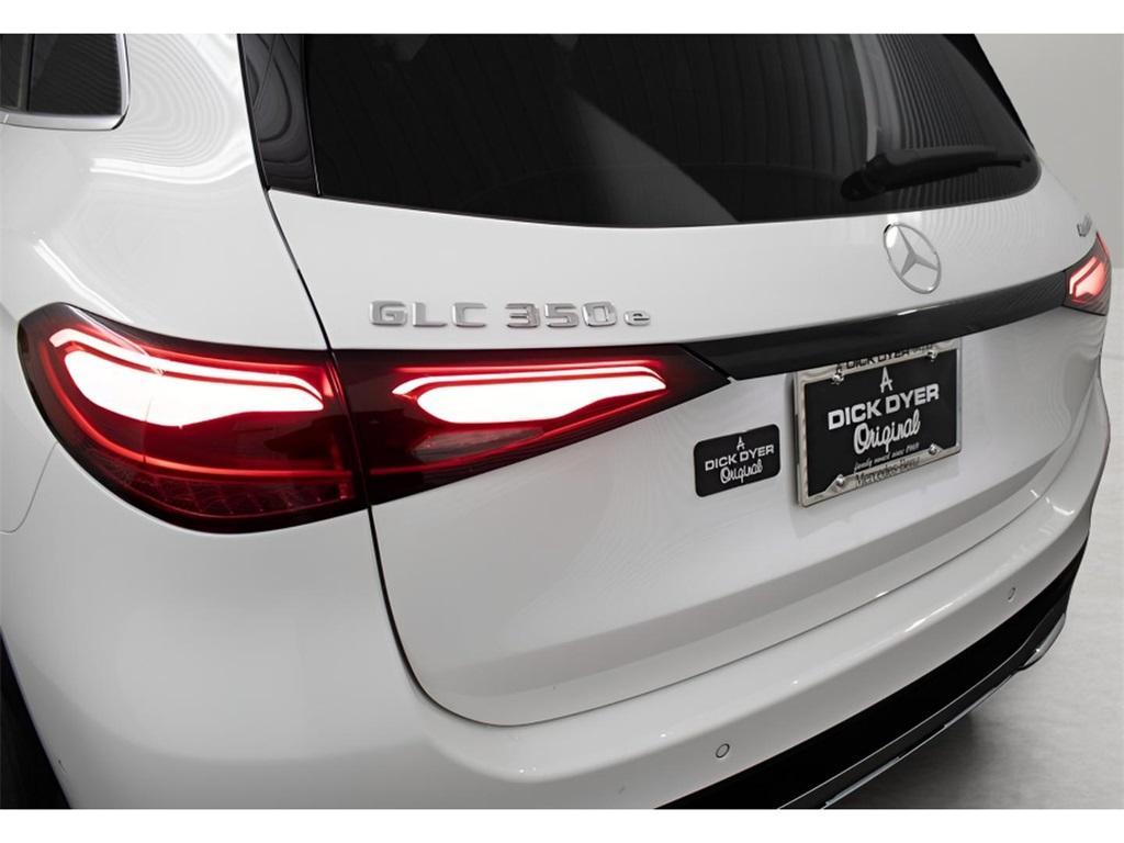 new 2025 Mercedes-Benz GLC 350e car, priced at $62,050