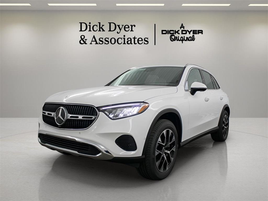 new 2025 Mercedes-Benz GLC 350e car, priced at $62,050