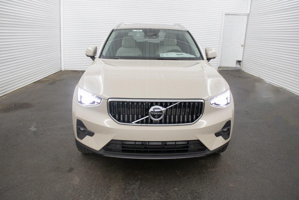 used 2025 Volvo XC40 car, priced at $44,989