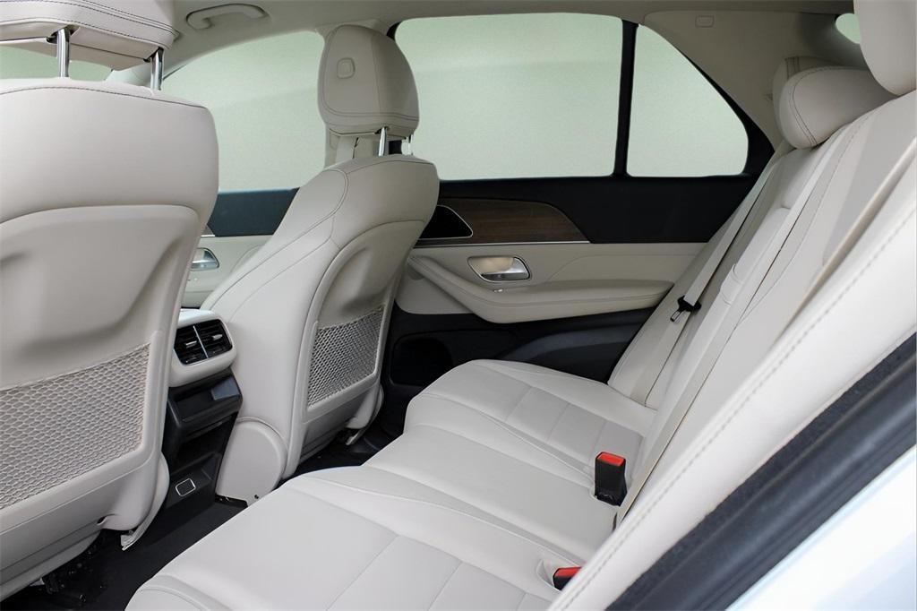 used 2024 Mercedes-Benz GLE 350 car, priced at $61,989