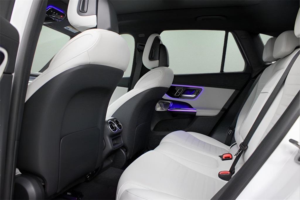 new 2025 Mercedes-Benz GLC 300 car, priced at $63,770